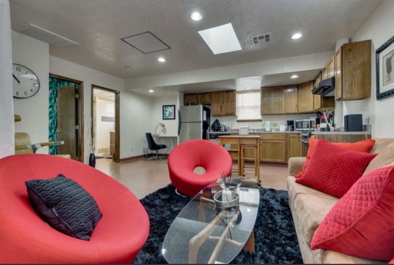 Bright Okc Midtown Studio-Coolest Neighborhood Oklahoma City Exterior photo