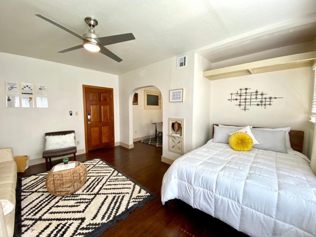 Bright Okc Midtown Studio-Coolest Neighborhood Oklahoma City Exterior photo